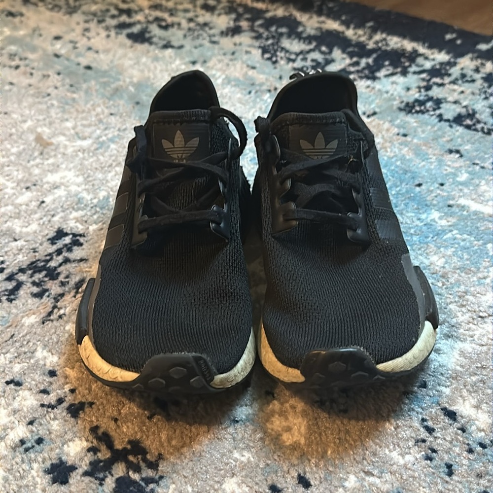 Adidas shoes size 7